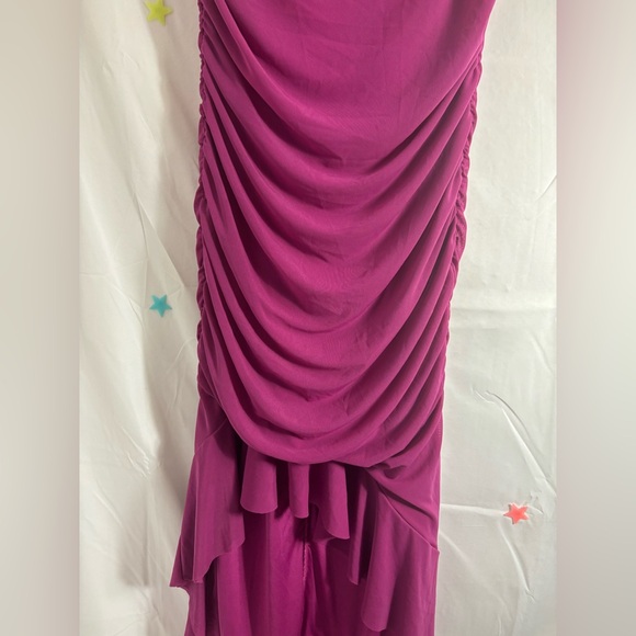 NWT Zesica Fuchsia Ruched Body-con High Low Ruffle Mermaid Hem Size L - Picture 14 of 16